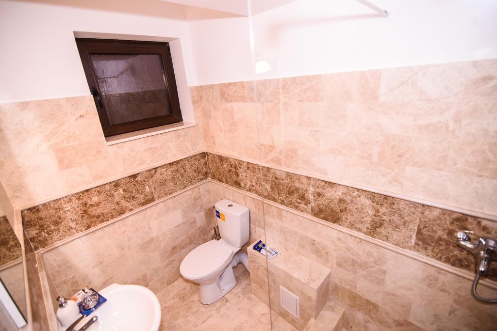 Vila Naty Hotel Navodari Bagian luar foto